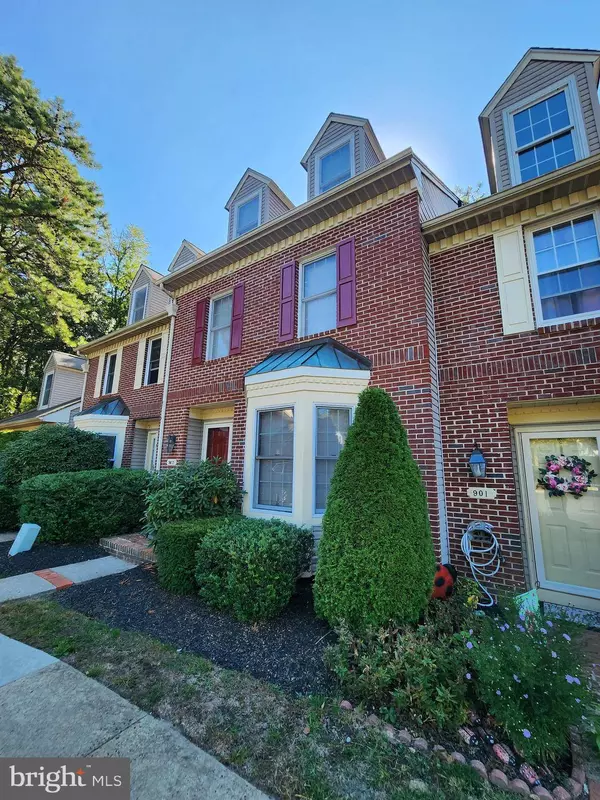 902 MOUNT VERNON CT, Marlton, NJ 08053