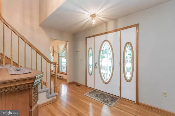 877 CIDER DR, Bunker Hill, WV 25413