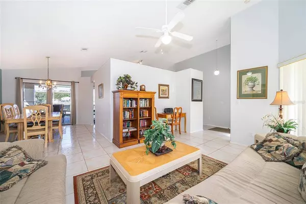 109 BLACKWATER CT, Kissimmee, FL 34743