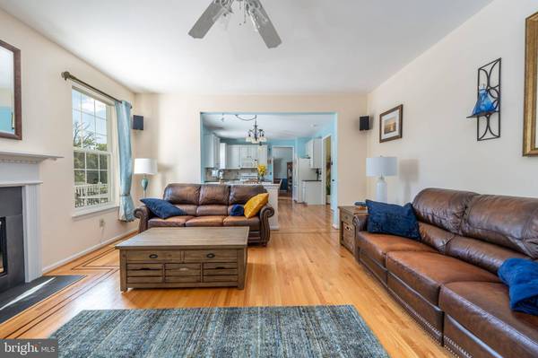 508 CREEKVIEW DR, Harleysville, PA 19438