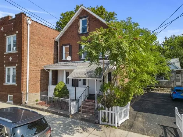 214 4Th St, Passaic City, NJ 07055