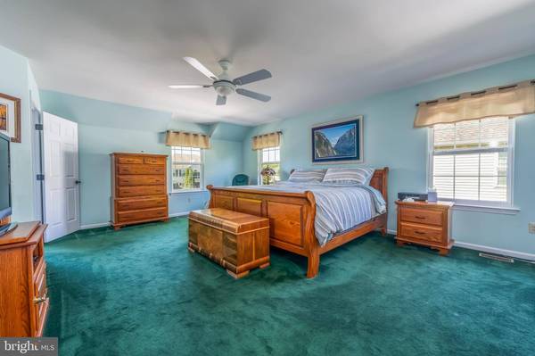 508 CREEKVIEW DR, Harleysville, PA 19438