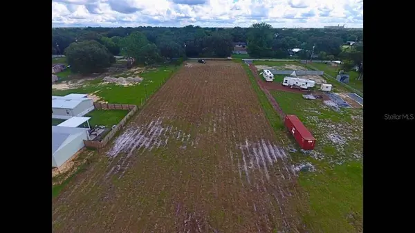 HOWARD RD, Auburndale, FL 33823