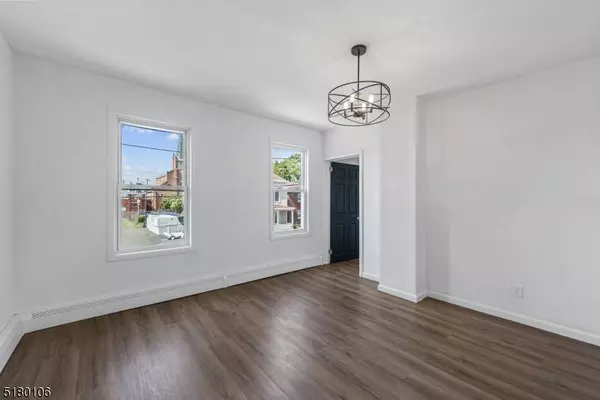 214 4Th St, Passaic City, NJ 07055