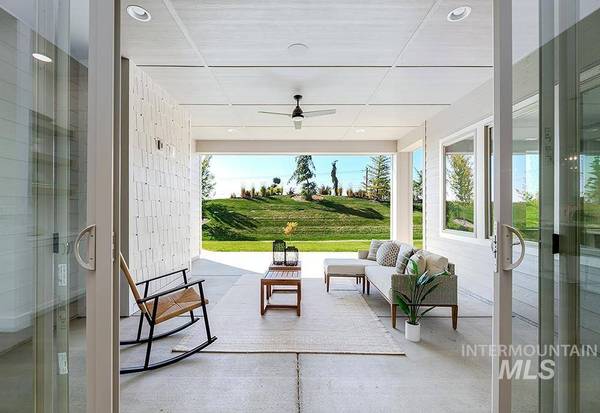 1117 N Morehouse Ave, Eagle, ID 83616