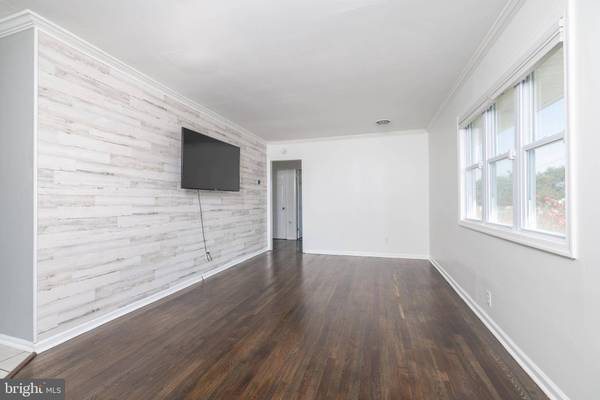 23 SAINT JOHN DR, Wilmington, DE 19808