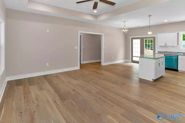 19967 Yarbrough Road, Athens, AL 35613