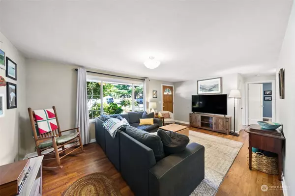 2517 Lincoln AVE SE, Olympia, WA 98501