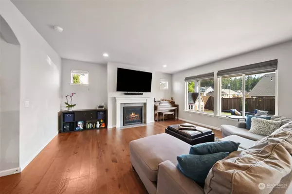 728 Mandee ST SE, Lacey, WA 98513