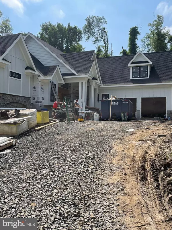 6 SOLEBURY MOUNTAIN RD, New Hope, PA 18938