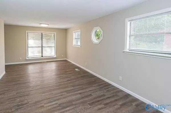 237 High Road, Madison, AL 35758