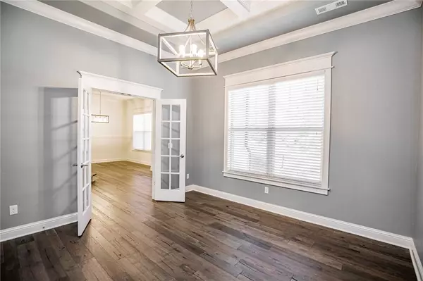 407 Cascade Lane, Cave Springs, AR 72718