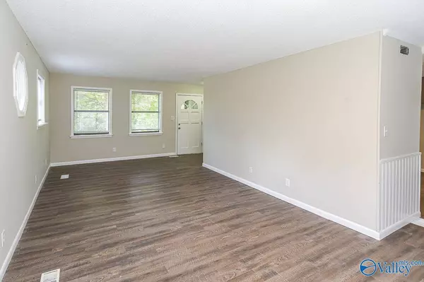 237 High Road, Madison, AL 35758