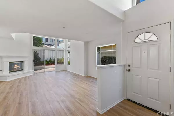 1827 Key Largo RD, Vista, CA 92081