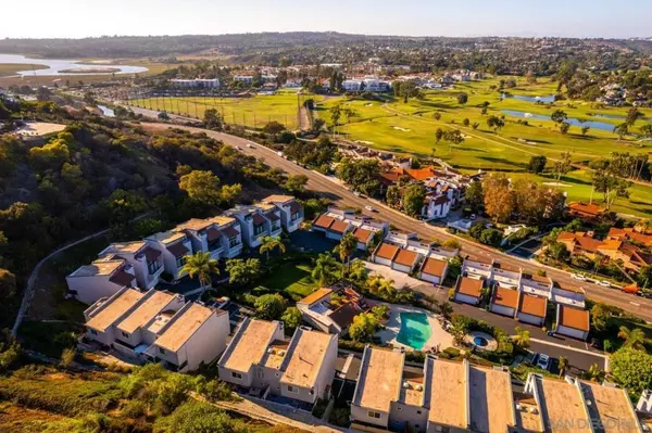 2419 La Costa #A, Carlsbad, CA 92009