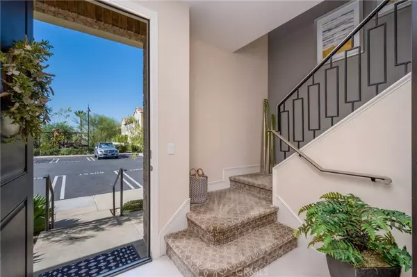 416 El Paseo, Lake Forest, CA 92630