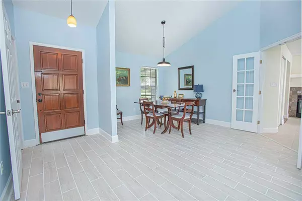 1062 WEAVER DR, Oviedo, FL 32765