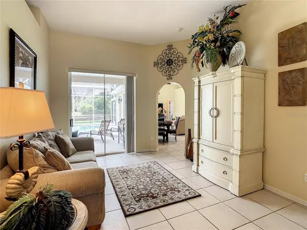 2267 MALLORY CIR, Haines City, FL 33844