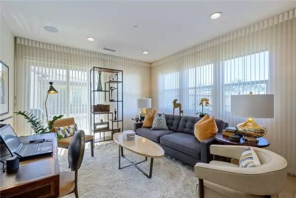 416 El Paseo, Lake Forest, CA 92630