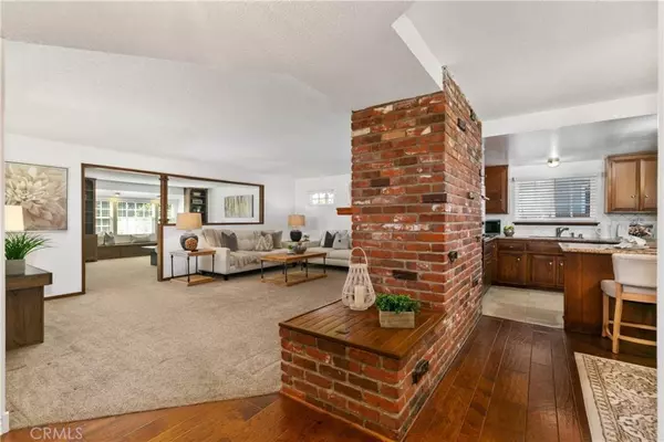 9700 Starling Ave, Fountain Valley, CA 92708