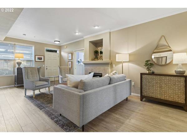 1906 NE CADBURY AVE #107, Hillsboro, OR 97006