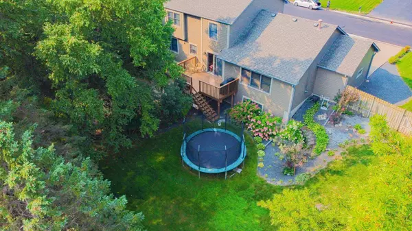 907 Eagle Ridge PL, Stillwater, MN 55082