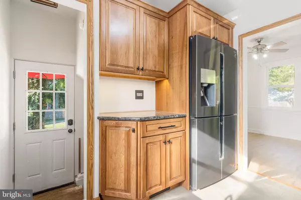 806 HARVEY RD, Claymont, DE 19703