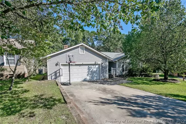 7186 Silverstone Drive, Fayetteville, NC 28304