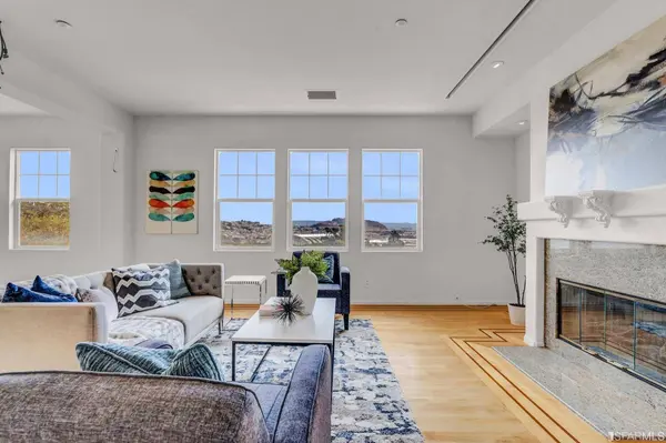 963 Martin TRL, Daly City, CA 94014