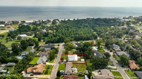 105 Boggs Circle, Long Beach, MS 39560