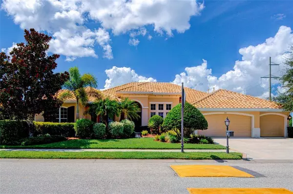 218 PESARO DR, North Venice, FL 34275