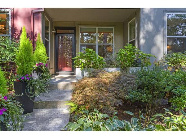 1906 NE CADBURY AVE #107, Hillsboro, OR 97006
