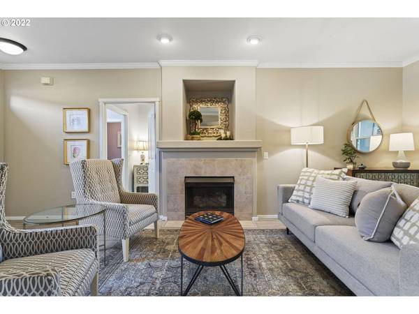 1906 NE CADBURY AVE #107, Hillsboro, OR 97006