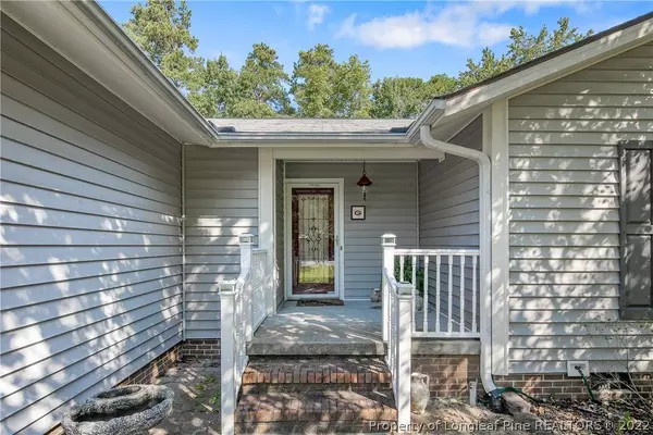 7186 Silverstone Drive, Fayetteville, NC 28304