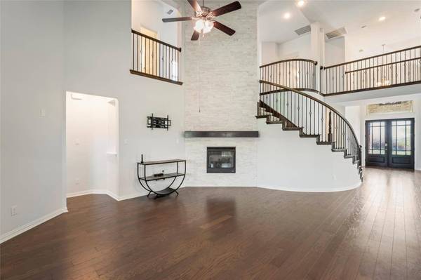 241 Pond Mills Road, Waxahachie, TX 75165