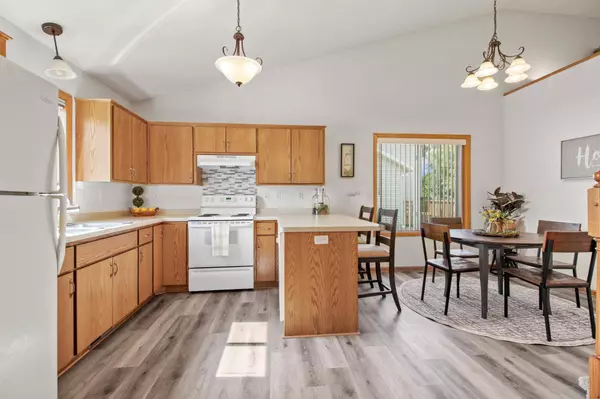 1079 29th ST NE, Sauk Rapids, MN 56379