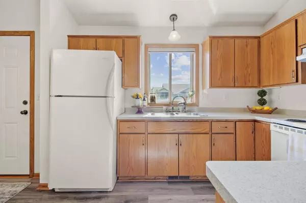 1079 29th ST NE, Sauk Rapids, MN 56379