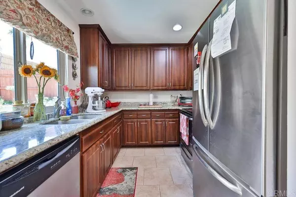 355 Vecino CT, Spring Valley, CA 91977