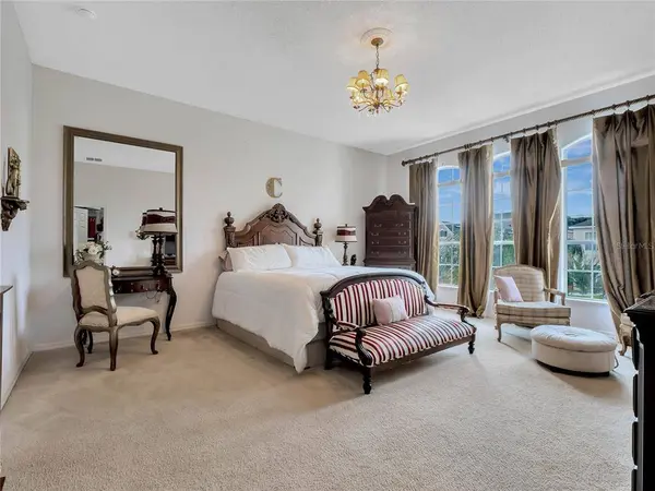 2020 SAND ARBOR CIR, Orlando, FL 32824