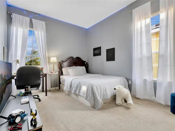 2020 SAND ARBOR CIR, Orlando, FL 32824