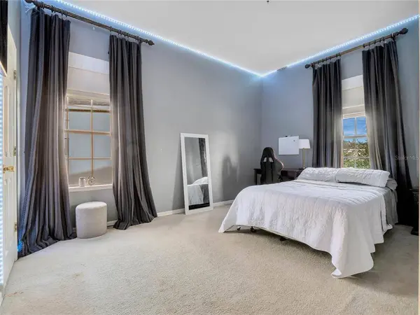 2020 SAND ARBOR CIR, Orlando, FL 32824