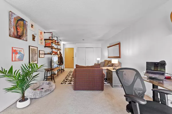 1400 Dakota AVE S #303, Saint Louis Park, MN 55416