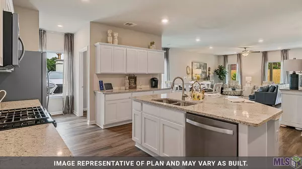 7795 JOE LYNN TRAILS, Denham Springs, LA 70726