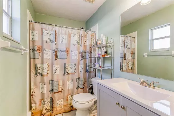 2939 SUMMER WINDS CIR, Saint Cloud, FL 34769