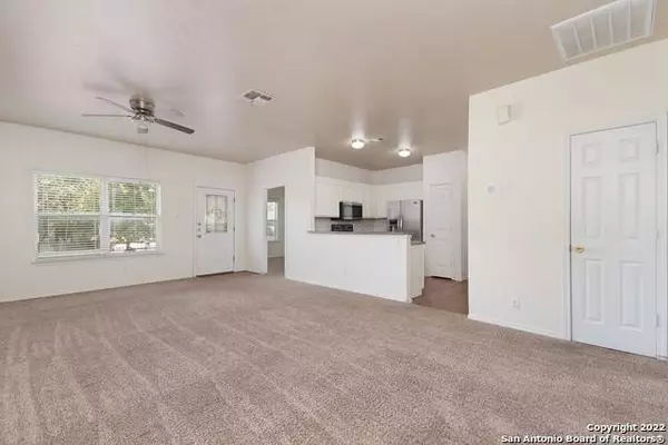 4930 Fortuna Pl, San Antonio, TX 78237