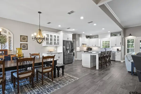 2729 Stone Briar, Mt Pleasant, TX 75455