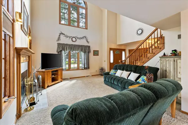 173 Bay Ridge Ln, Burlington, WI 53195