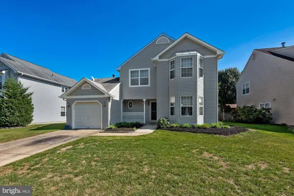 314 VAL DR, Mount Laurel, NJ 08054