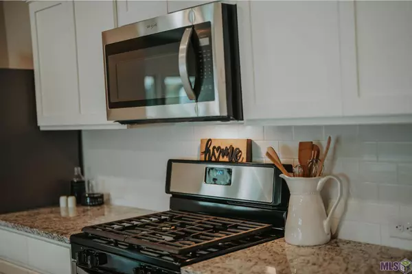 7783 JOE LYNN TRAILS, Denham Springs, LA 70726