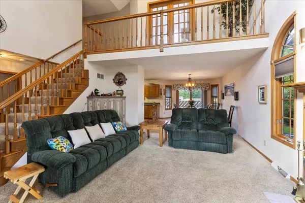 173 Bay Ridge Ln, Burlington, WI 53195